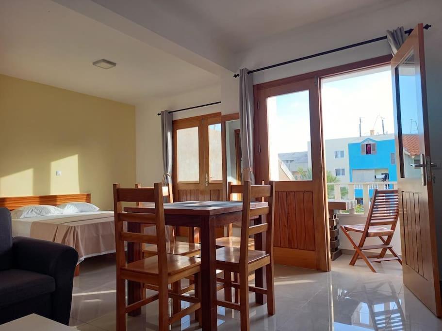 One Cozy Bedroom - Studio In Santa Maria Kültér fotó